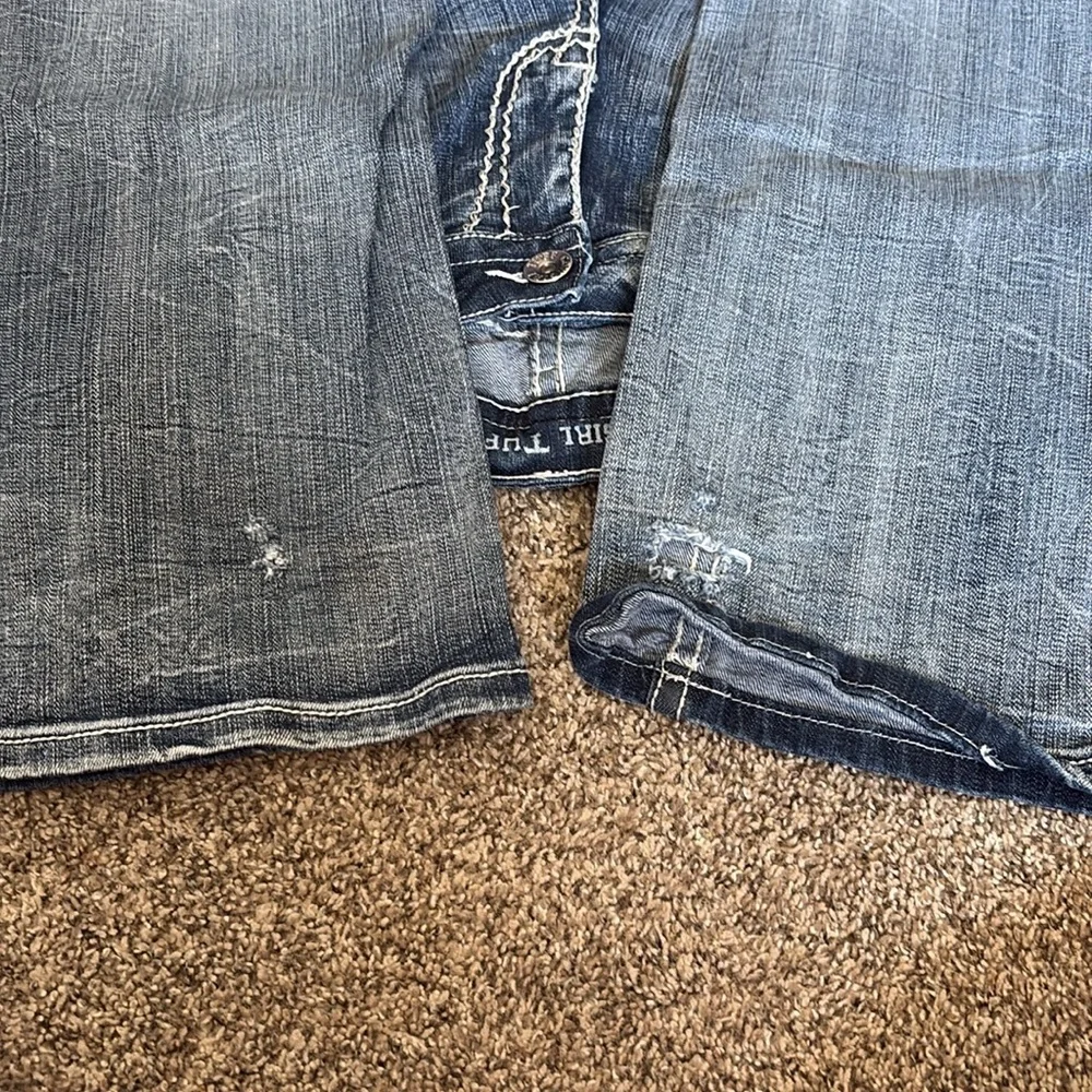 Cowgirl Tuff Crystal Waterfall Boot Cut Jeans - Picture 5 of 5